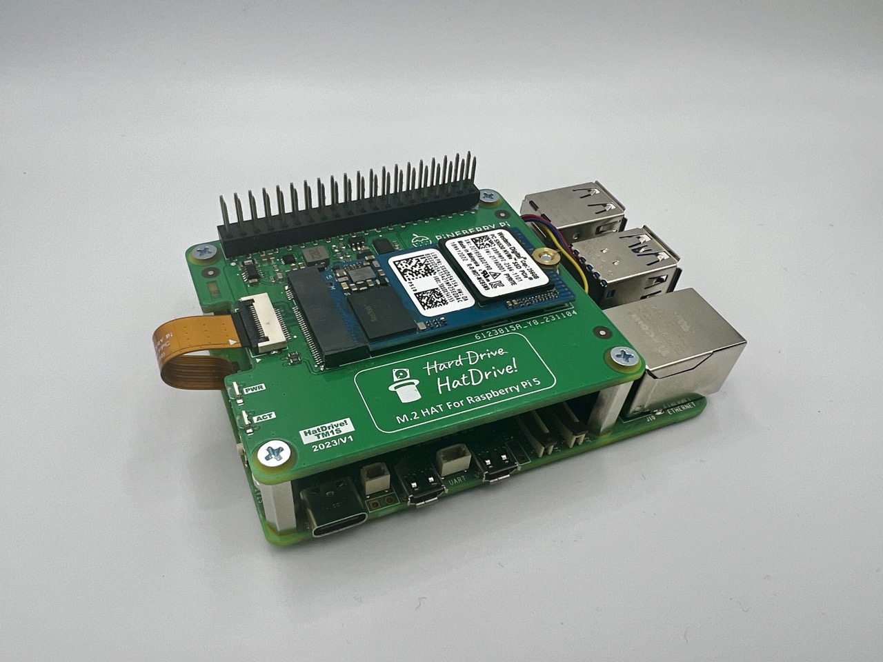Pineberry Pi HatDrive! lets you add an M.2 SSD to your Raspberry Pi -  Liliputing